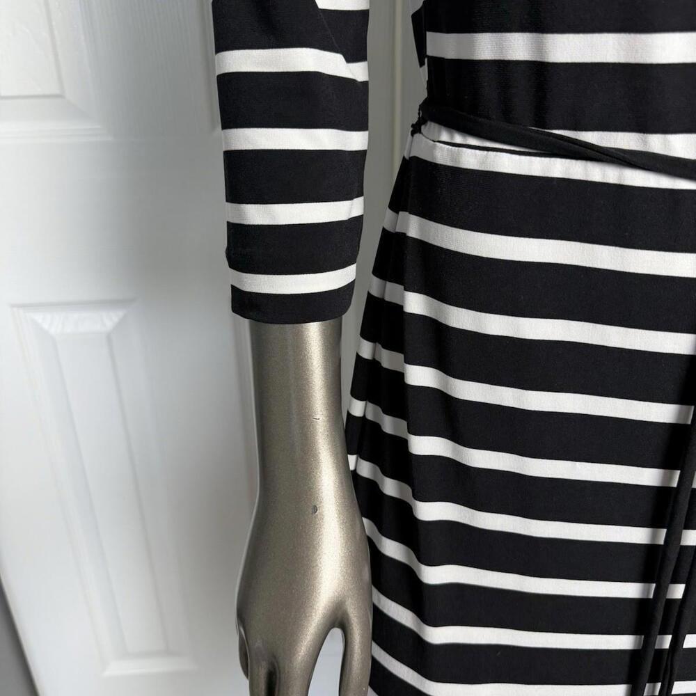 Liz Claiborne Dress Women's Sz S Belted Sheath 3/4 Sleeve Knee Length Striped - Picture 3 of 12